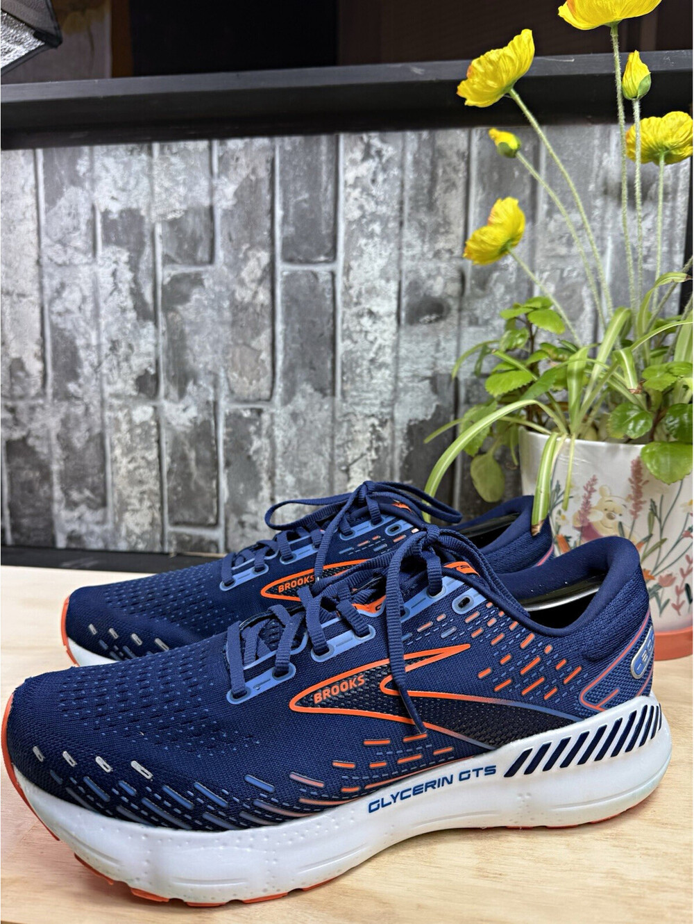 Brooks Glycerin GTS 20 Men's Blue/Orange/White Low Top Lace-Up Sneaker 110383